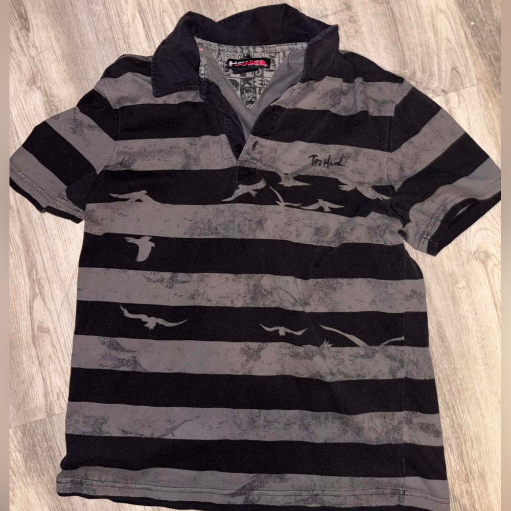 Tony Hawk Gray and Black Graphic Shirt